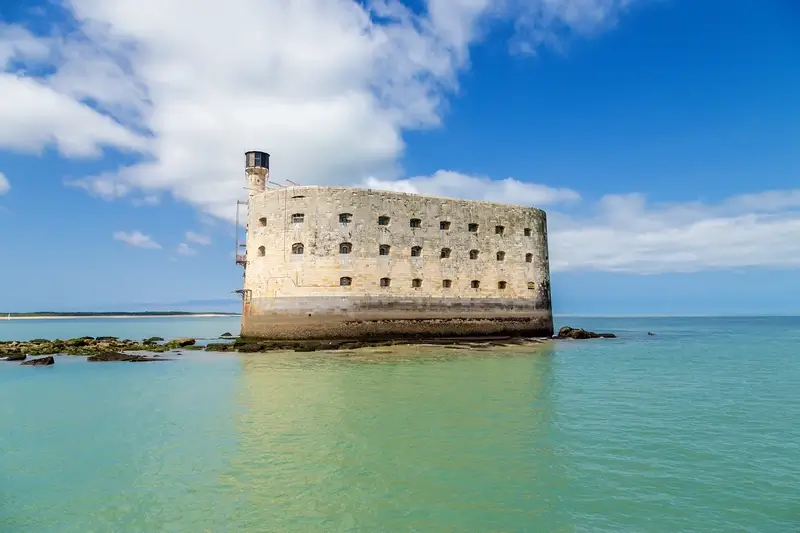 Fort Boyard emblem of the villa Boyard gite with pool for 2 to 4 persons Fouras Charente maritime